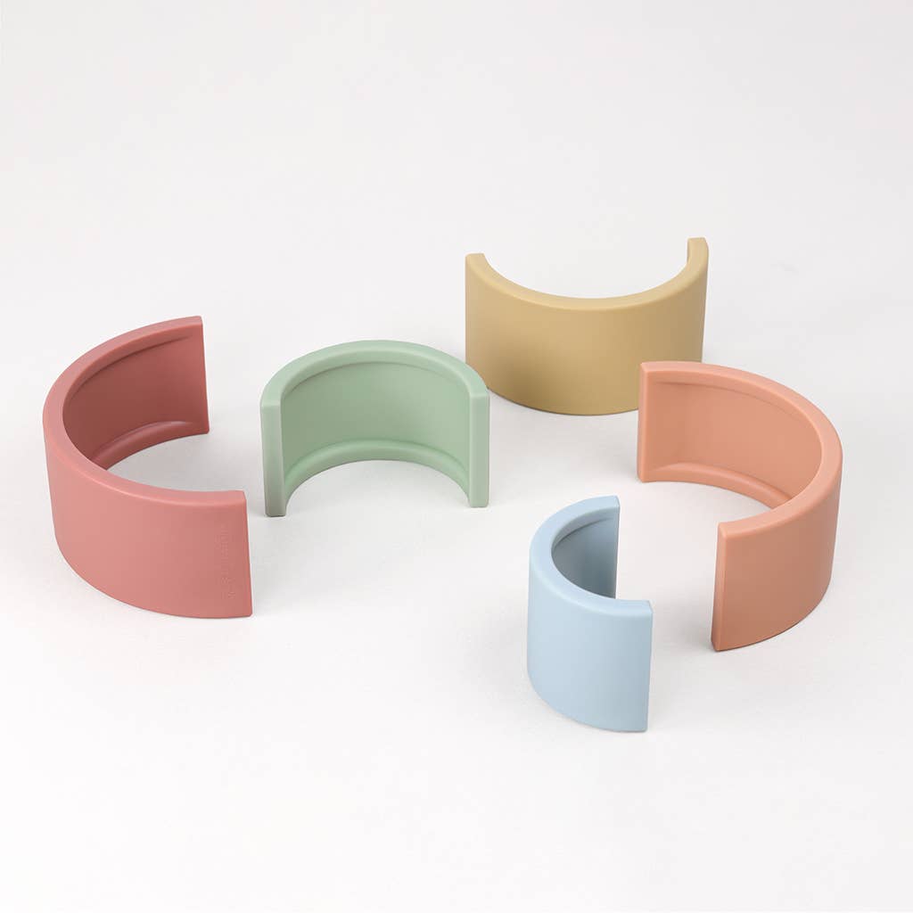 NEW! Itzy Ritzy Rainbow Stacking Toy