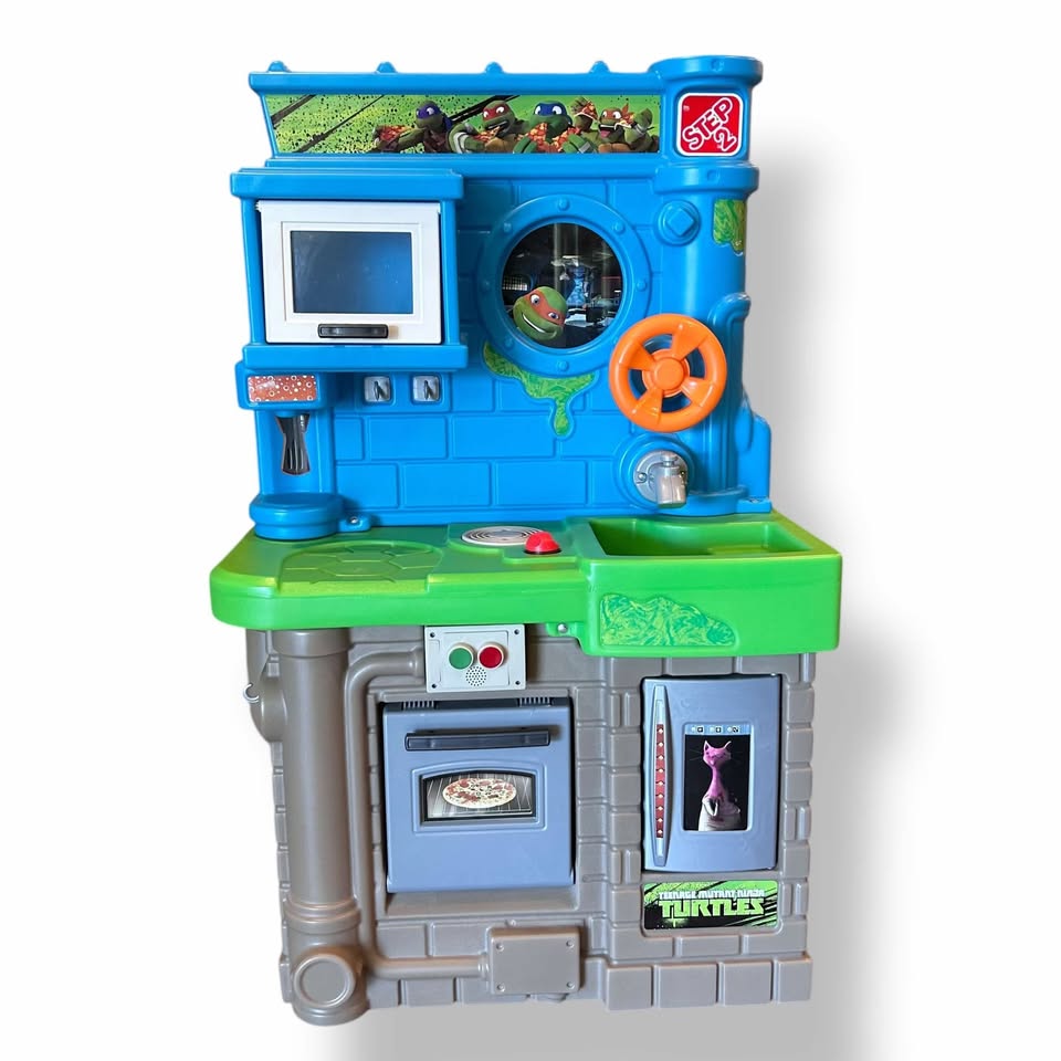 Step2 Kitchen Teenage Mutant Ninja Turtle TMNT Play Pizza Kitchen