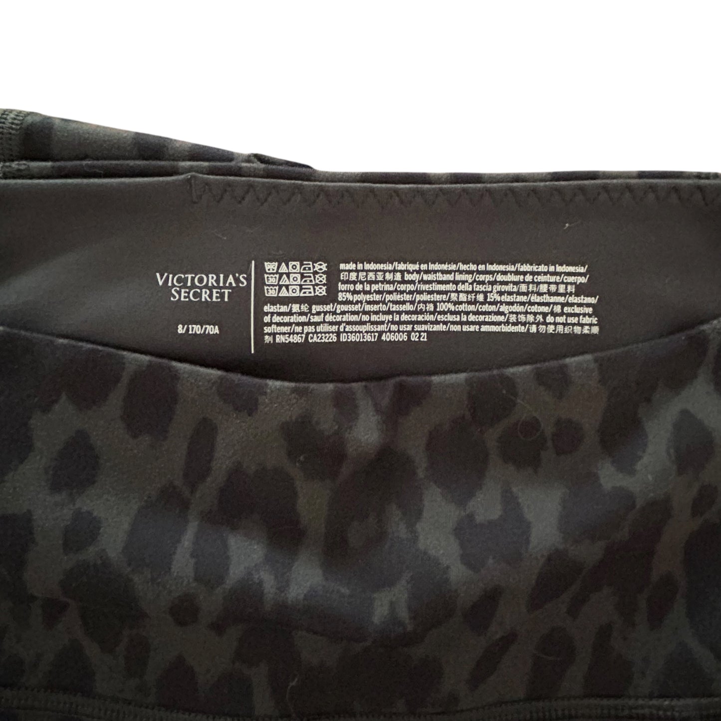 Victoria's Secret Leggings with Pockets Women's Medium Gray & Black Animal Print