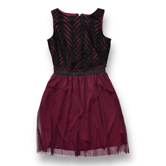 Girls Size 10/12 Youth Formal Sleeveless Dress Black & Maroon with Tulle Bottom
