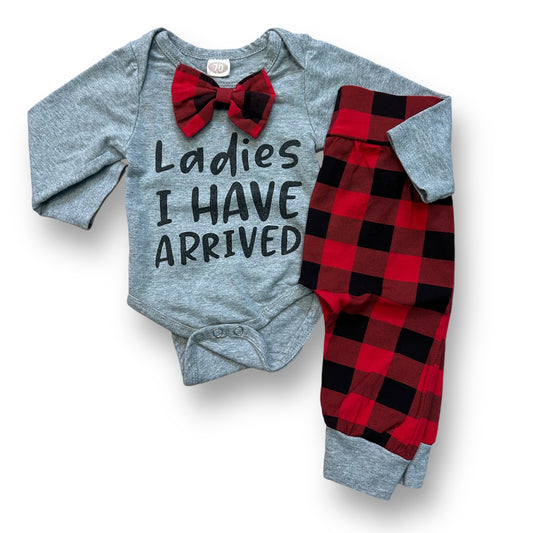 Newborn Boys Outfit Ladies I Have Arrived Bodysuit and Buffalo Plaid Pants Set